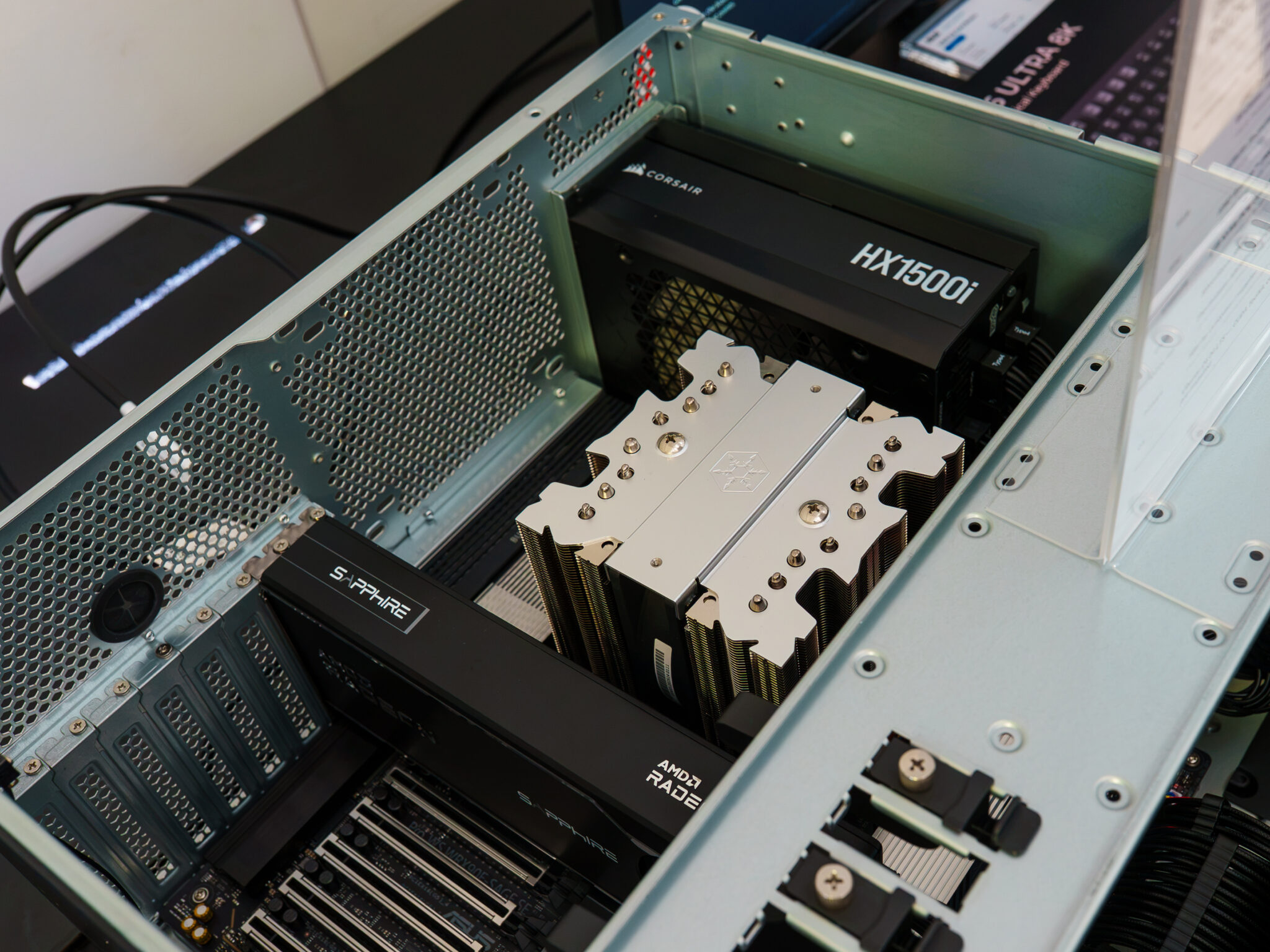 AMD x Convergent Solution Day 12 AMD x Convergent Solution Day photo