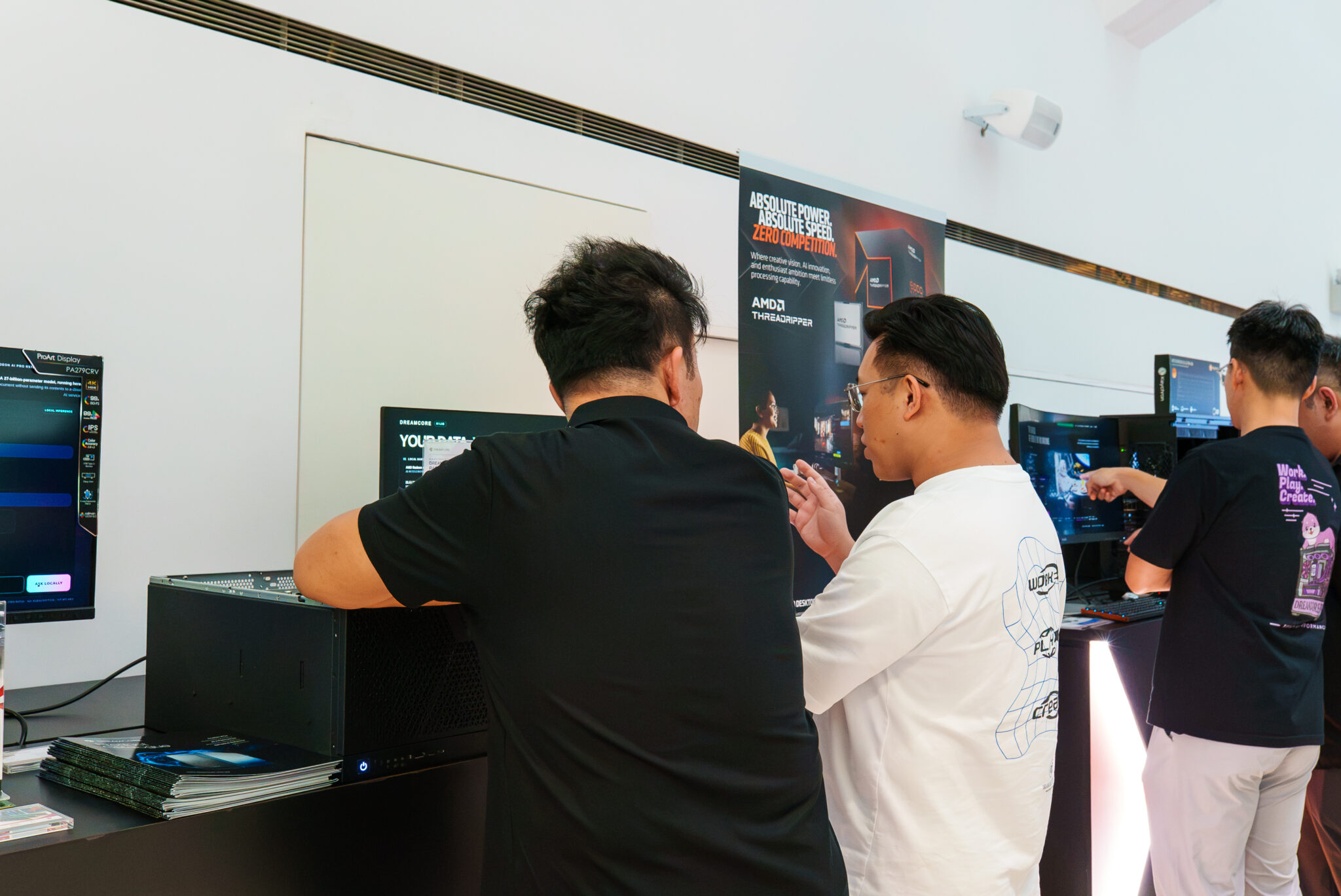 AMD x Convergent Solution Day 8 AMD x Convergent Solution Day photo