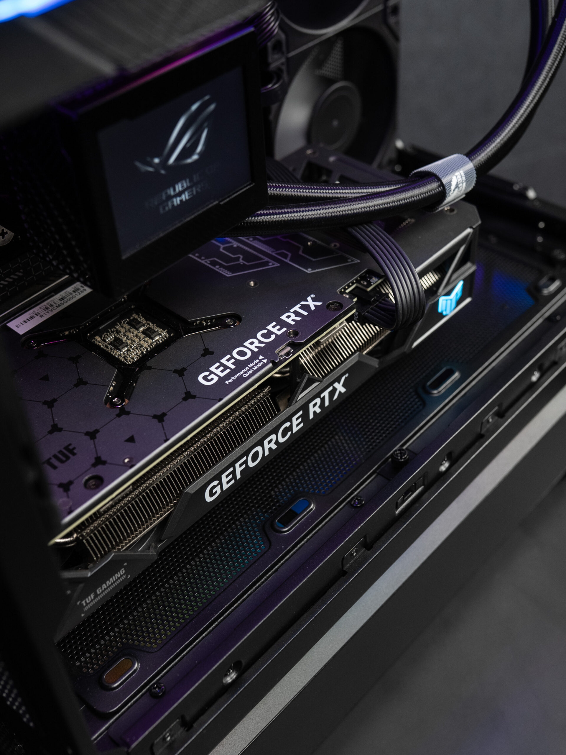 Dreamcore compact PC build